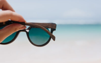 Les lunettes de soleil en bois: un style écologique et élégant